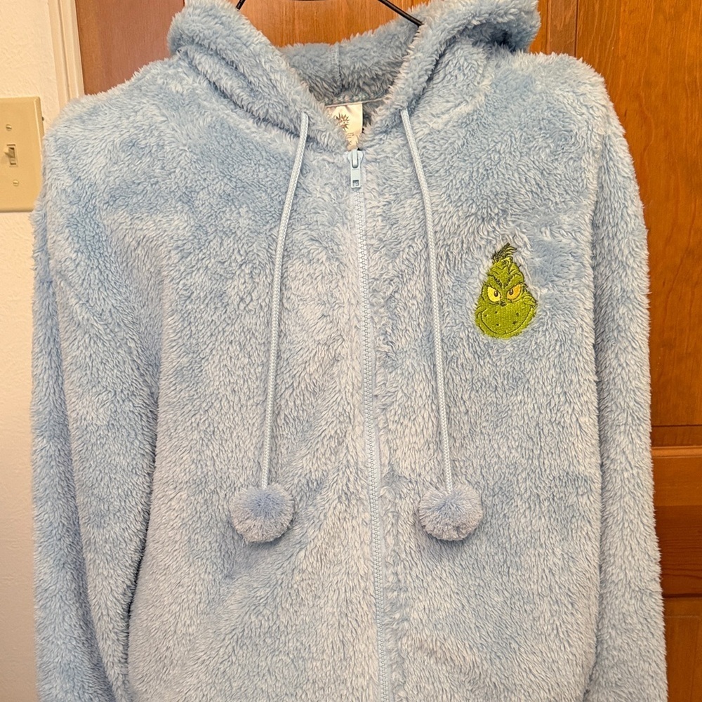 ✅✅✅BOGOHO ✅✅✅Baby Blue Dr. Seuss GrinchFuzzy Hoodie with Character Patch-Medium - Picture 2 of 12